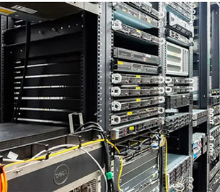 Колапс неминучий: у рф масово виходять з ладу дата-центри через зношену техніку