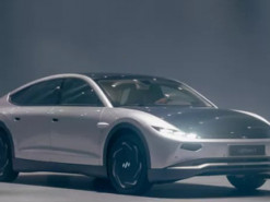 Lightyear готова запустить производство электромобиля с солнечными панелями, который может месяцами ездить без подзарядки