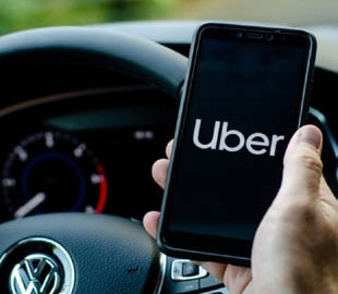 Uber прибрав в Україні функцію виклику таксі по телефону