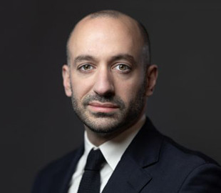 Росія веде гібридну війну проти Франції: у Парижі назвали причину