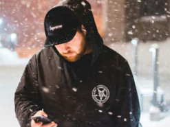 Смартфон заряджений повністю, але вимикається на морозі: у чому причина