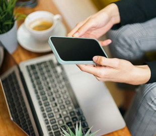 Як швидко передавати файли між комп'ютером і смартфоном у 2025 році: 6 простих способів