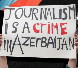 В Азербайджані масово затримують журналістів за фактом, який не порушує законів