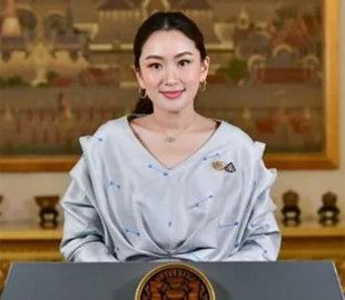 Прем’єр-міністра Таїланду тимчасово відсторонили через скандал із витоком телефонної розмови