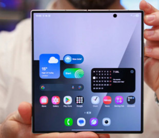Samsung Galaxy Fold 8 здивує ціною: вартість майже не зміниться, але оновлень буде більше