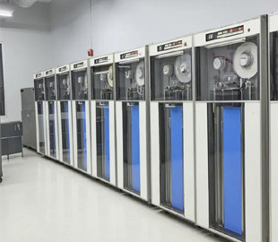 На аукціон виставлено 10-тонний комп’ютер IBM 7090 з 1959 року