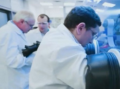 В Израиле пообещали через 10 лет представить батареи, способные за 2 минуты зарядиться на 160 км пробега