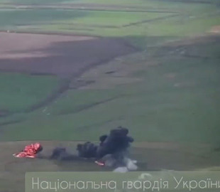 З'явилося відео, як нацгвардійці вполювали російський вертоліт "Алігатор"