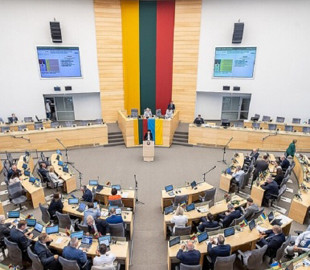 Сейм Литви схвалив поправки, що дають змогу армії оперативно збивати дрони