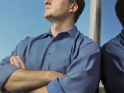 Майкл Бьюрри удаляет аккаунт в Твиттере после ссоры с Илоном Маском