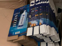 Поліцейські затримали чоловіків, які в інтернеті незаконно продавали алкоголь