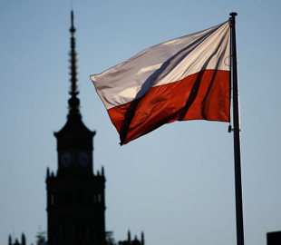 Польща запустила виплати постраждалим від війни українцям: хто та скільки може отримати