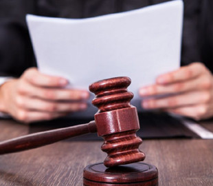 Киянин в Ашані поцупив зарядну станцію за 12 625 гривень - що вирішив суд