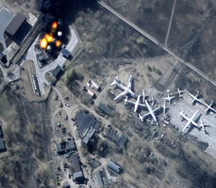 Что осталось от аэропорта в Гостомеле: новые спутниковые снимки