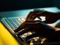 Афера на 18 мільйонів: суд у Полтаві залишив чеську шахрайку під вартою