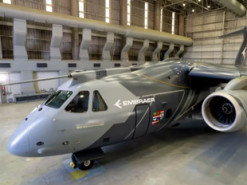 Бразильські розробники представили оновлений військовий літак KC-390 Millennium