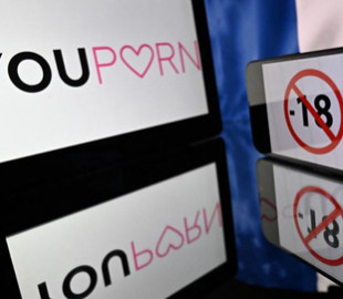 Популярні порноплатформи відновили роботу у Франції