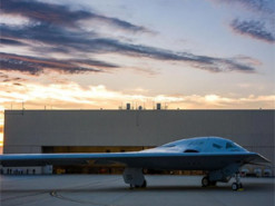 "Тінь" ядерної авіації США: як виглядає бомбардувальник-невидимка B-2 Spirit