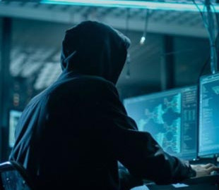 У Польщі заявили про кібератаку з РФ на низку міністрів та урядовців