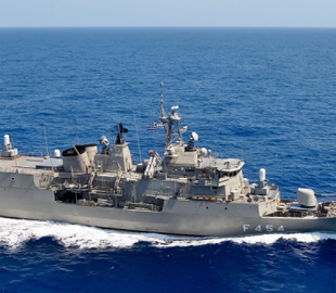 Грецький фрегат зірвав дронову атаку хуситів в Аденській затоці