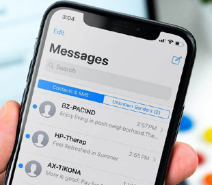Бывший сотрудник Apple заявил, что компания читала его личную переписку