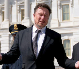 Приватні електронні листи Ілона Маска надруковані в загальному доступі OpenAI