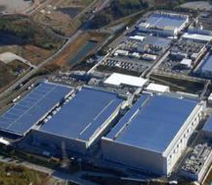  	 Fujitsu продает тайваньскому чипмейкеру UMC полупроводниковый завод в Японии