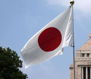 Японія оголосила про плани відмовитися від бензинових автомобілів до середини 2030-их