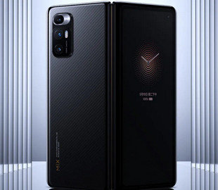 Раскрыты характеристики складного смартфона Xiaomi J18