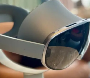 Samsung кидає виклик Apple, презентуючи Galaxy XR з новою ШІ-системою