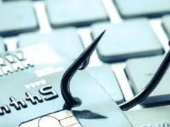 Калуський суд постановив надати доступ до рахунків та мобільних телефонів імовірних шахраїв