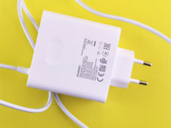 Чи є сенс переплачувати за зарядний пристрій для смартфона