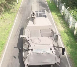 Rheinmetall установив на БТР Futch пускові установки з ракетами AGM-179 JAGM