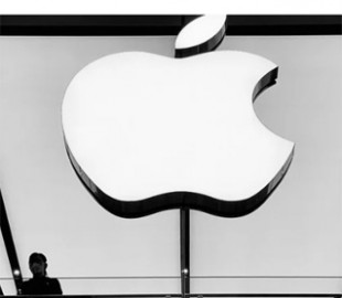 Через конфлікт навколо ChatGPT. OpenAI може подати до суду на Apple — Reuters