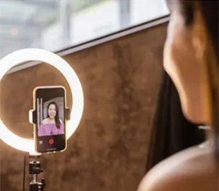 У ЄС придумали єдині правила для блогерів, які просувають онлайн-казино: що зміниться