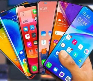 Мобільний зв’язок під контролем: у росії готують обов'язкову реєстрацію телефонів у державній базі