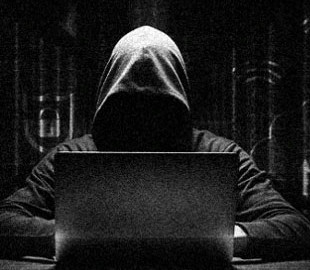 Підрив колій у Польщі та перехоплення супутників: як Кремль веде тіньову війну проти всієї Європи