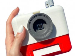 Неочікуване застосування ШІ. Створено розумну камеру, яка генерує вірші про те, що бачить