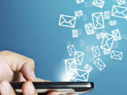 У США тисячі людей днями отримали повідомлення, які їм надіслали на День Валентина