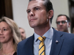 У Білому домі прокоментували заяви ЗМІ про розкриття Гегсетом секретних даних у Signal