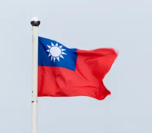 Тайвань заарештував колишнього капітана китайського флоту, чий катер увійшов до гавані Тайбея