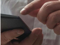 За рік тисячі українців змінили мобільного оператора: від кого пішло найбільше абонентів