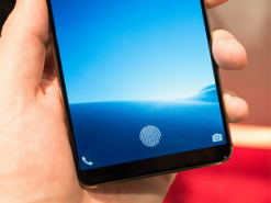 Все три модели Samsung Galaxy S10 получат подэкранные дактилоскопические датчики