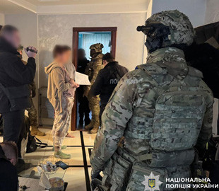 Кіберполіцейські викрили міжнародну шахрайську схему з мільйонними збитками