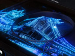 LG представляє перший у світі дисплей, який можливо розтягнути з 12 до 18 дюймів