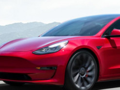 Tesla обвинили в манипулировании данными