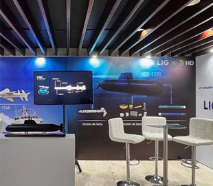 Розробники з Південної Кореї представили бойовий підводний човен HDS-1500