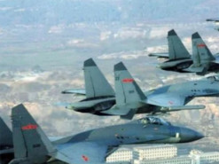 Росія збирає нові винищувачі Су-30СМ для ВПС Білорусі: що відомо