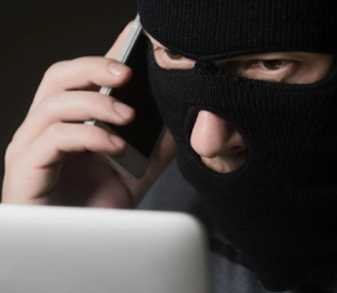 На Хмельниччині чоловік втратив чверть мільйона гривень через авто: як діяли аферисти