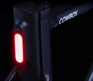 Стало известно зачем электробайки Cowboy оснастили GPS и сим-картой